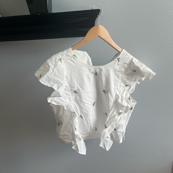 English Factory Dainty White Floral Ruffle Sleeve Top - Picture 1 of 4